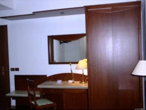 Imagen de la habitación del Hotel Palmed. Foto 6