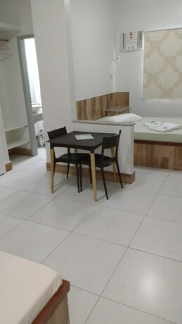 Imagen de la habitación del Hotel Palmeiras, Duque de Caxias. Foto 28