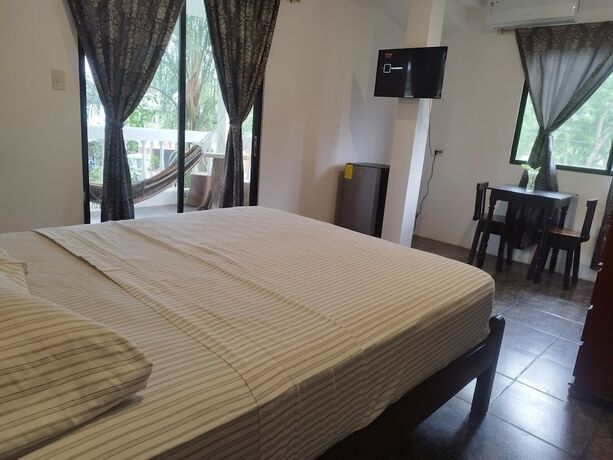 Imagen general del Hotel Palmendros hosteria. Foto 6