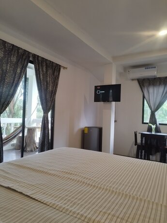 Imagen general del Hotel Palmendros hosteria. Foto 10