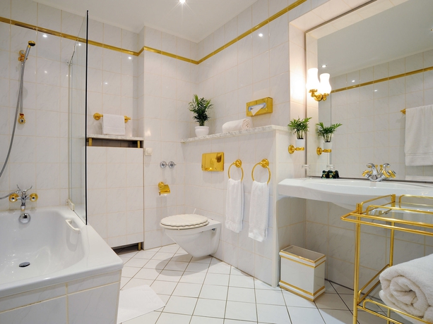 Imagen de la habitación del Hotel Palmenhof. Foto 4