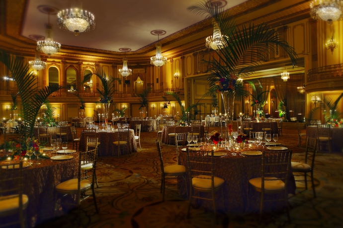 Imagen de los interiores del Hotel Palmer House A Hilton. Foto 11