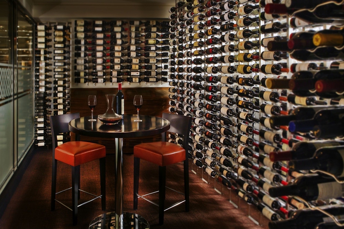 Imagen del bar/restaurante del Hotel Palmer House A Hilton. Foto 3