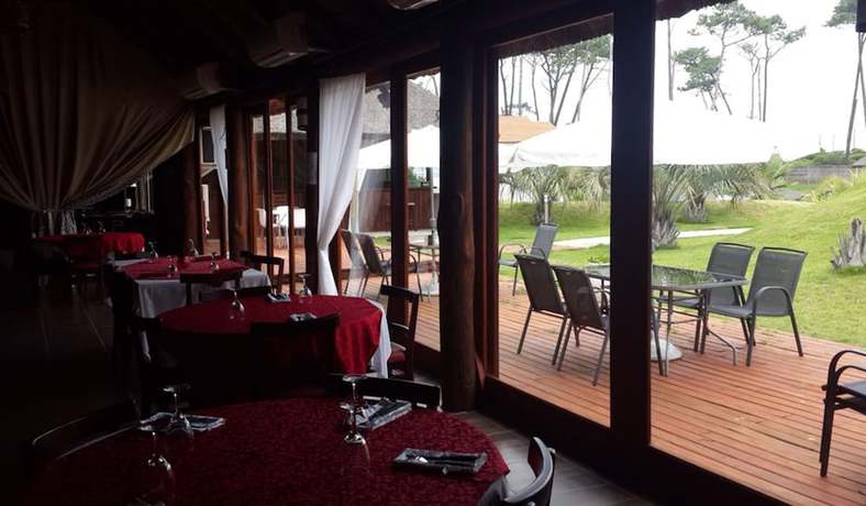 Imagen del bar/restaurante del Hotel Palmera Beach, Chihuahua. Foto 4