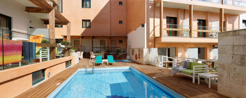 Imagen de la piscina del Hotel Palmera Beach, Hersonissos. Foto 13