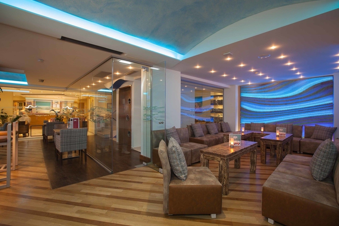 Imagen de los interiores del Hotel Palmera Beach, Hersonissos. Foto 11