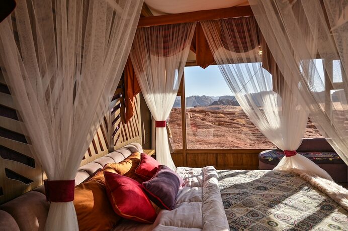 Imagen de la habitación del Hotel Palmera Camp Wadi Rum. Foto 20