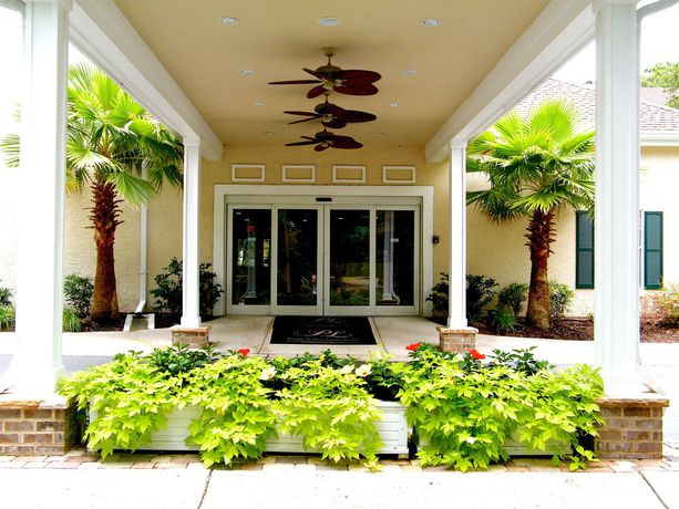 Imagen de los interiores del Hotel Palmera Inn and Suites. Foto 22