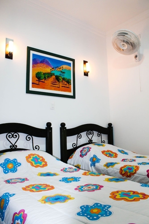 Imagen de la habitación del Hotel Palmera Real. Foto 14