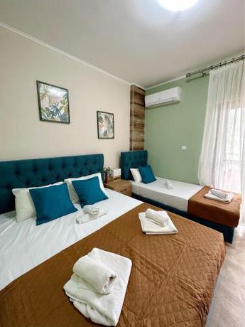 Imagen general del Hotel Palmera Sarti. Foto 4
