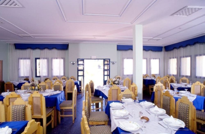 Imagen del bar/restaurante del Hotel Palmeraie. Foto 3