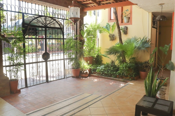 Imagen de los interiores del Hotel Palmeras, Bucer&iacute;as. Foto 13