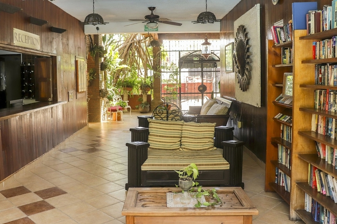 Imagen de los interiores del Hotel Palmeras, Bucer&iacute;as. Foto 14