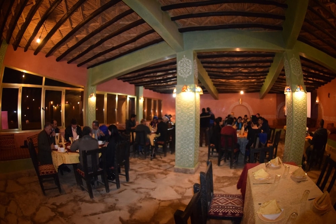 Imagen del bar/restaurante del Hotel Palmeras Y Dunas. Foto 5