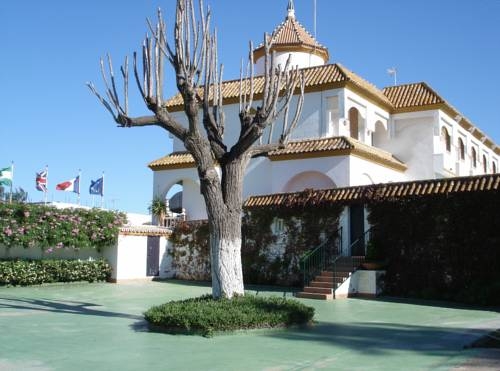 Imagen de los exteriores del Hotel Palmero. Foto 7