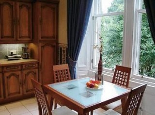 Imagen de la habitación del Hotel Palmerston Place Apartment. Foto 4