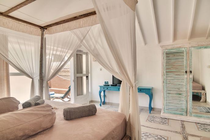 Imagen de la habitación del Hotel Palmeto Village. Foto 15