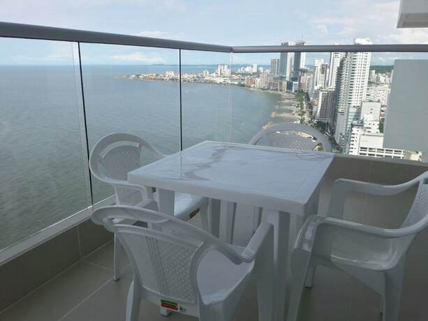 Imagen general del Hotel Palmetto Beach. Foto 13
