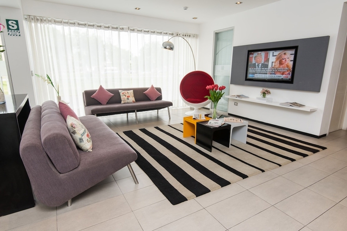 Imagen de los interiores del Hotel Palmetto Business San Miguel. Foto 19