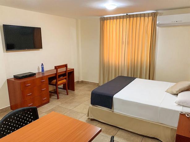 Imagen general del Hotel Palmira Inn. Foto 1