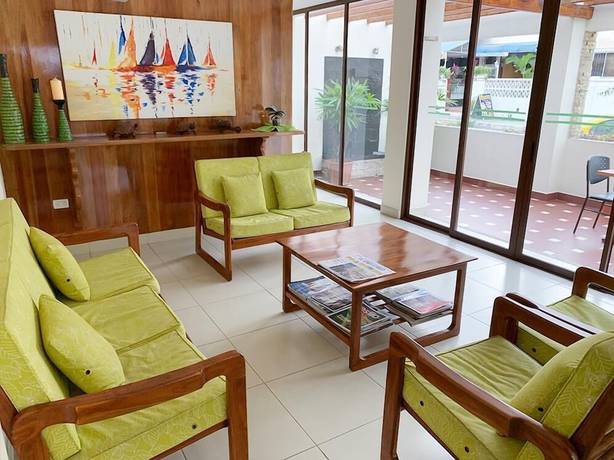 Imagen de los interiores del Hotel Palmira Inn. Foto 19