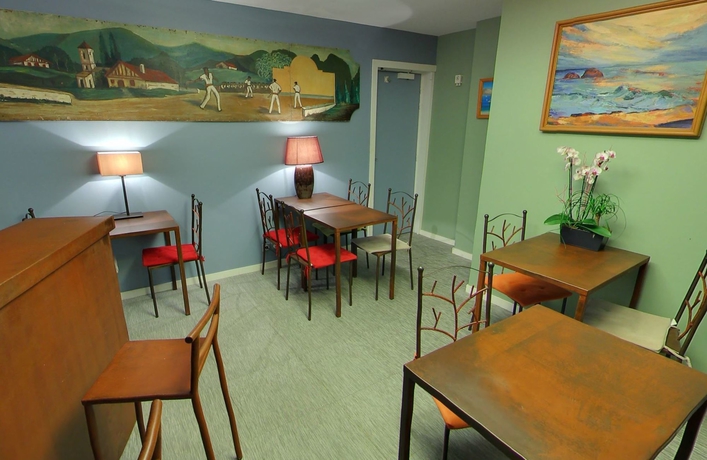Imagen del bar/restaurante del Hotel Palmito, Biarritz. Foto 3