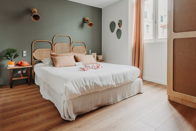 Imagen de la habitación del Hotel Palmito, Biarritz. Foto 12