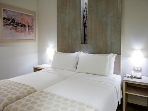 Imagen de la habitación del Hotel Palmon Bay and Spa. Foto 6