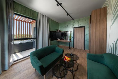 Imagen general del Hotel Palms Beach Kiten. Foto 13