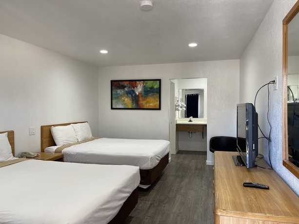 Imagen de la habitación del Hotel Palms Inn and Suites. Foto 2