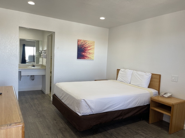 Imagen de la habitación del Hotel Palms Inn and Suites. Foto 6