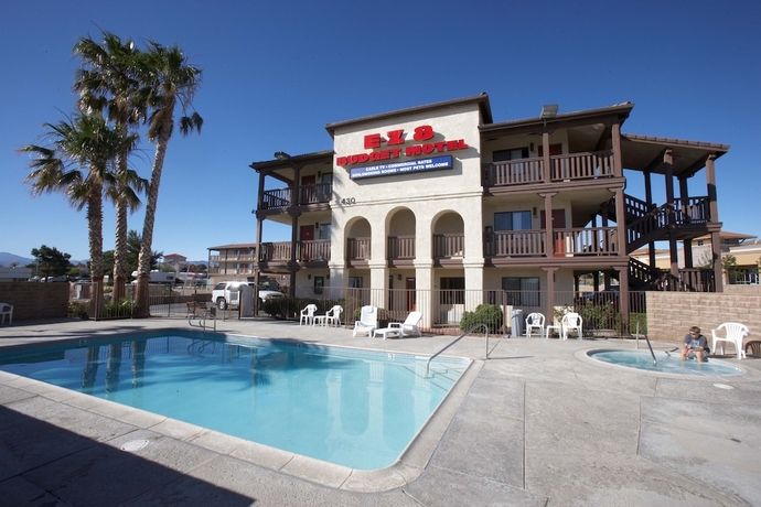 Imagen general del Hotel Palms Inn and Suites. Foto 1