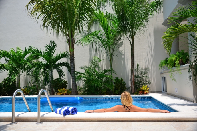 Imagen de la piscina del Hotel Palms Tulum Luxury. Foto 12