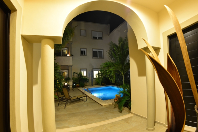 Imagen de la piscina del Hotel Palms Tulum Luxury. Foto 15