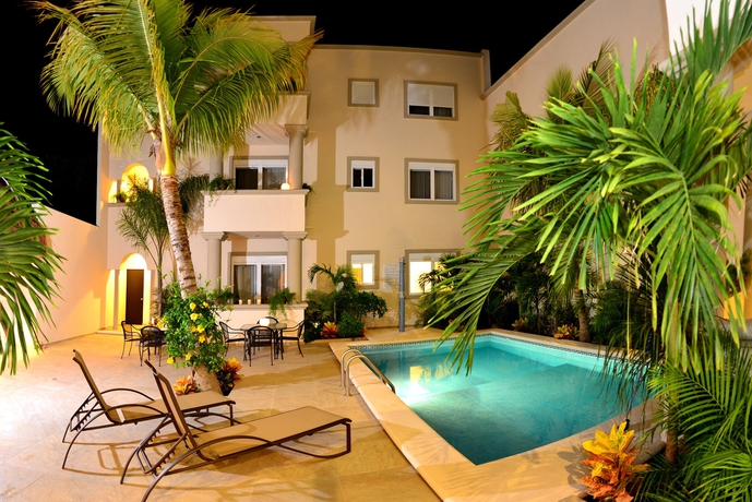 Imagen de la piscina del Hotel Palms Tulum Luxury. Foto 16