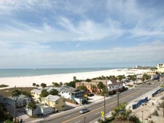 Imagen de los exteriores del Hotel Palms of Treasure Island by TRS INC. Foto 3