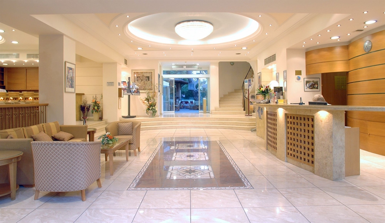 Imagen de los interiores del Hotel Palmyra Beach. Foto 14