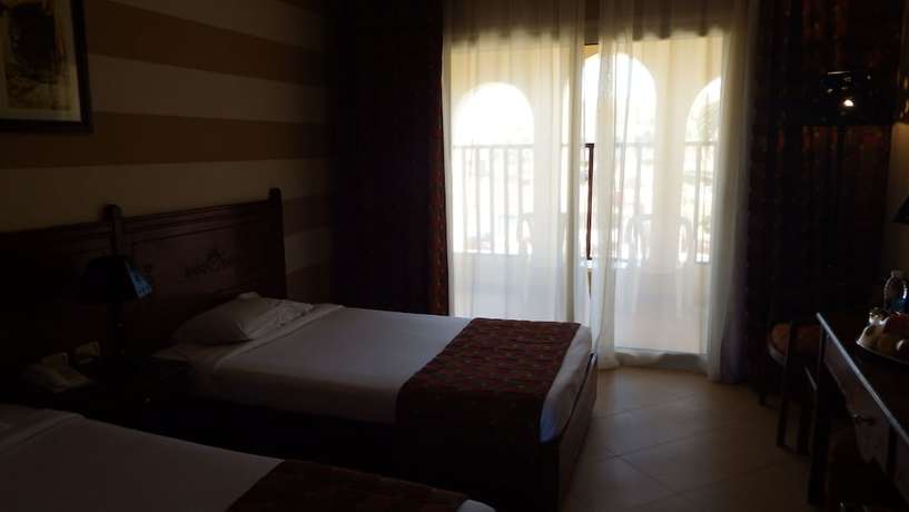 Imagen de la habitación del Hotel Palmyra Club Amar El Zaman. Foto 3