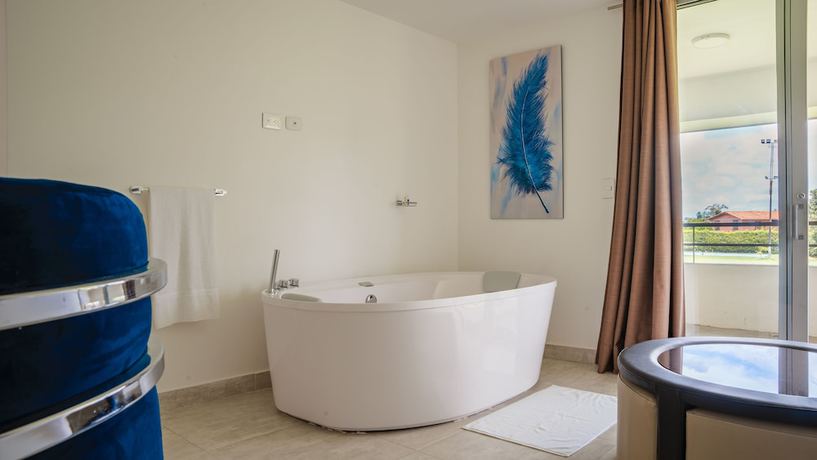 Imagen de la habitación del Hotel Palo Grande CF Pereira. Foto 13