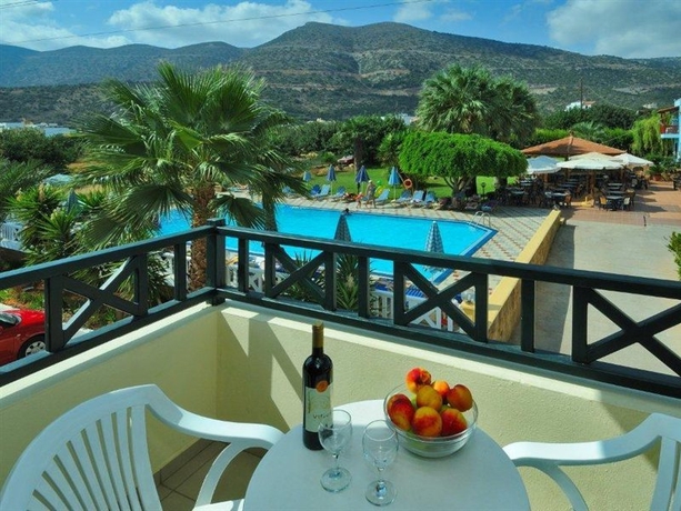 Imagen general del Hotel Paloma Garden Corina. Foto 1