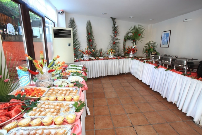 Imagen del bar/restaurante del Hotel Paloma, Gumbet. Foto 2