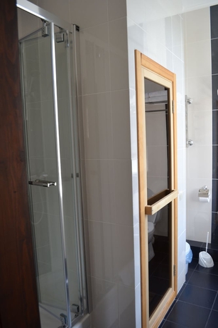 Imagen de la habitación del Hotel Paloma House. Foto 12