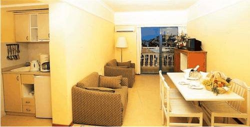 Imagen general del Hotel Paloma Marina Suites - Adult Only. Foto 7