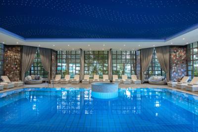 Imagen de la piscina del Hotel Paloma Renaissance Antalya Beach Resort and Spa. Foto 8