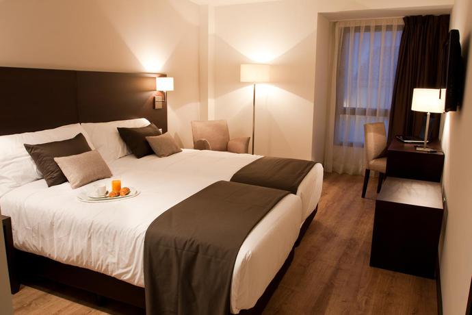 Imagen de la habitación del Hotel Paloma, Tomelloso. Foto 6