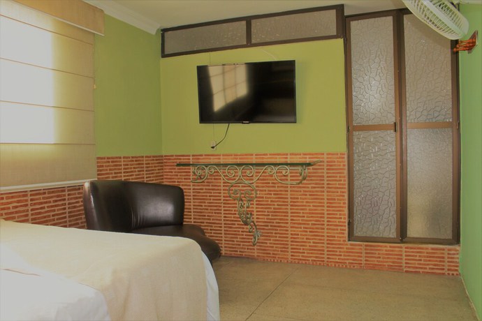 Imagen de la habitación del Hotel Palomares Del Sur. Foto 4