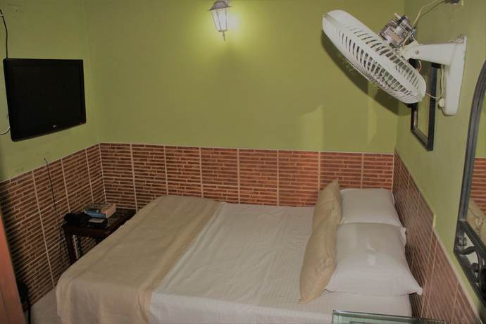 Imagen de la habitación del Hotel Palomares Del Sur. Foto 15