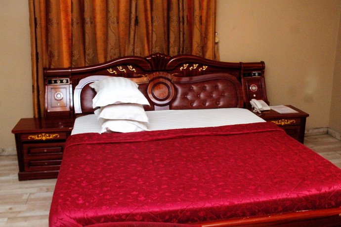 Imagen de la habitación del Hotel Palomas. Foto 10