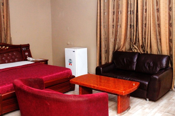 Imagen de la habitación del Hotel Palomas. Foto 12