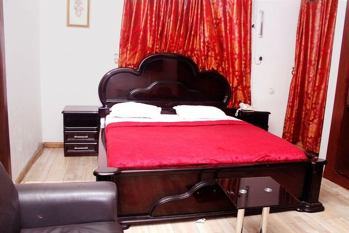 Imagen de la habitación del Hotel Palomas. Foto 14